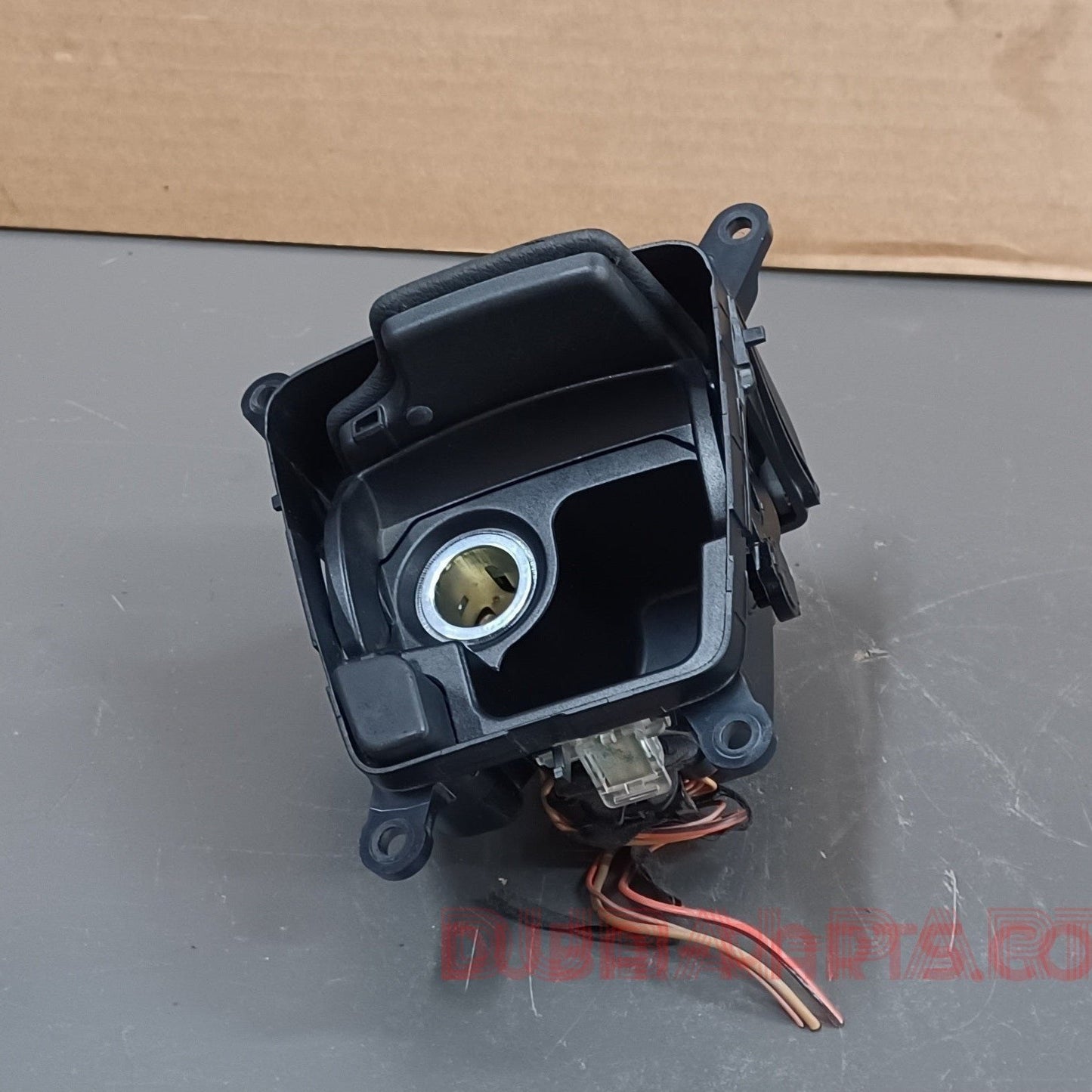 BMW F12 F13 F06 Ashtray Front 9197229 Genuine Product used