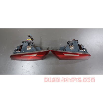BMW F10 LCI Heckleuchte im Kofferraumdeckel, links und rechts, Paar, Teilenummern 7306164, 7306163, Originalteil, gebraucht 