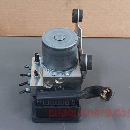 مضخة ووحدة تحكم نظام منع انغلاق المكابح (ABS) لسيارات BMW F10 وF11، رقم القطعة 6858955، قطع غيار أصلية مستعملة
