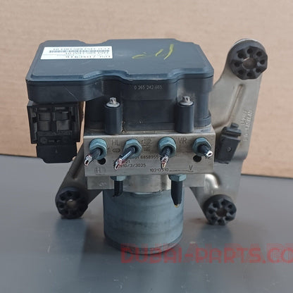 مضخة ووحدة تحكم نظام منع انغلاق المكابح (ABS) لسيارات BMW F10 وF11، رقم القطعة 6858955، قطع غيار أصلية مستعملة
