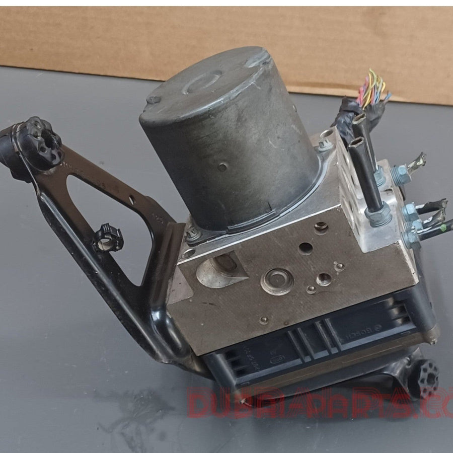 BMW X5 E70 ABS-Pumpe und Steuereinheit 6780126 Originalprodukt gebraucht