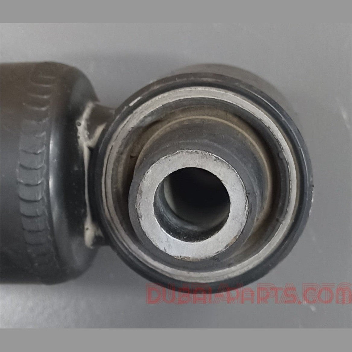 ممتص صدمات خلفي لسيارة BMW F20 و F20 LCi، رقم القطعة 6873722، منتج أصلي مستعمل 