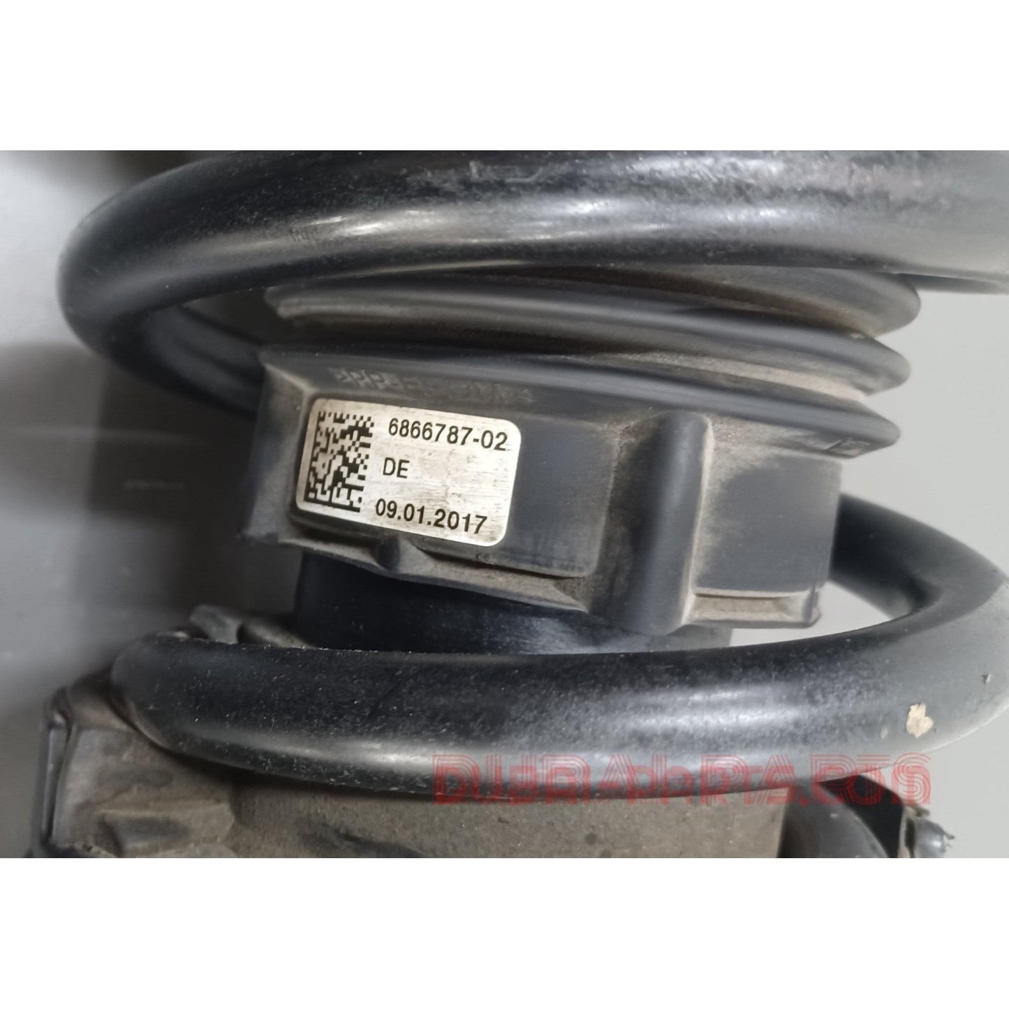 BMW G30 Front Left Spring Strut 6866607 Genuine Product used