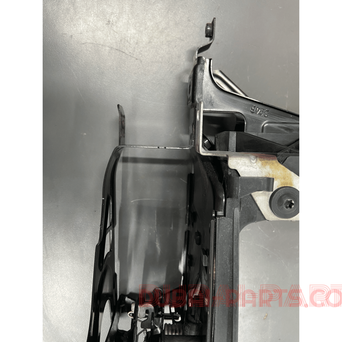 BMW F10 F11 Scheinwerferhalterung rechts 7183762 Gebrauchtprodukt