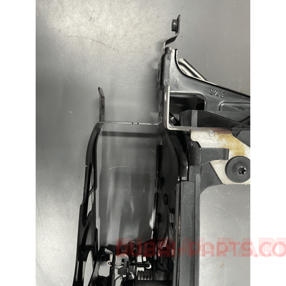 BMW F10 F11 Scheinwerferhalterung rechts 7183762 Gebrauchtprodukt