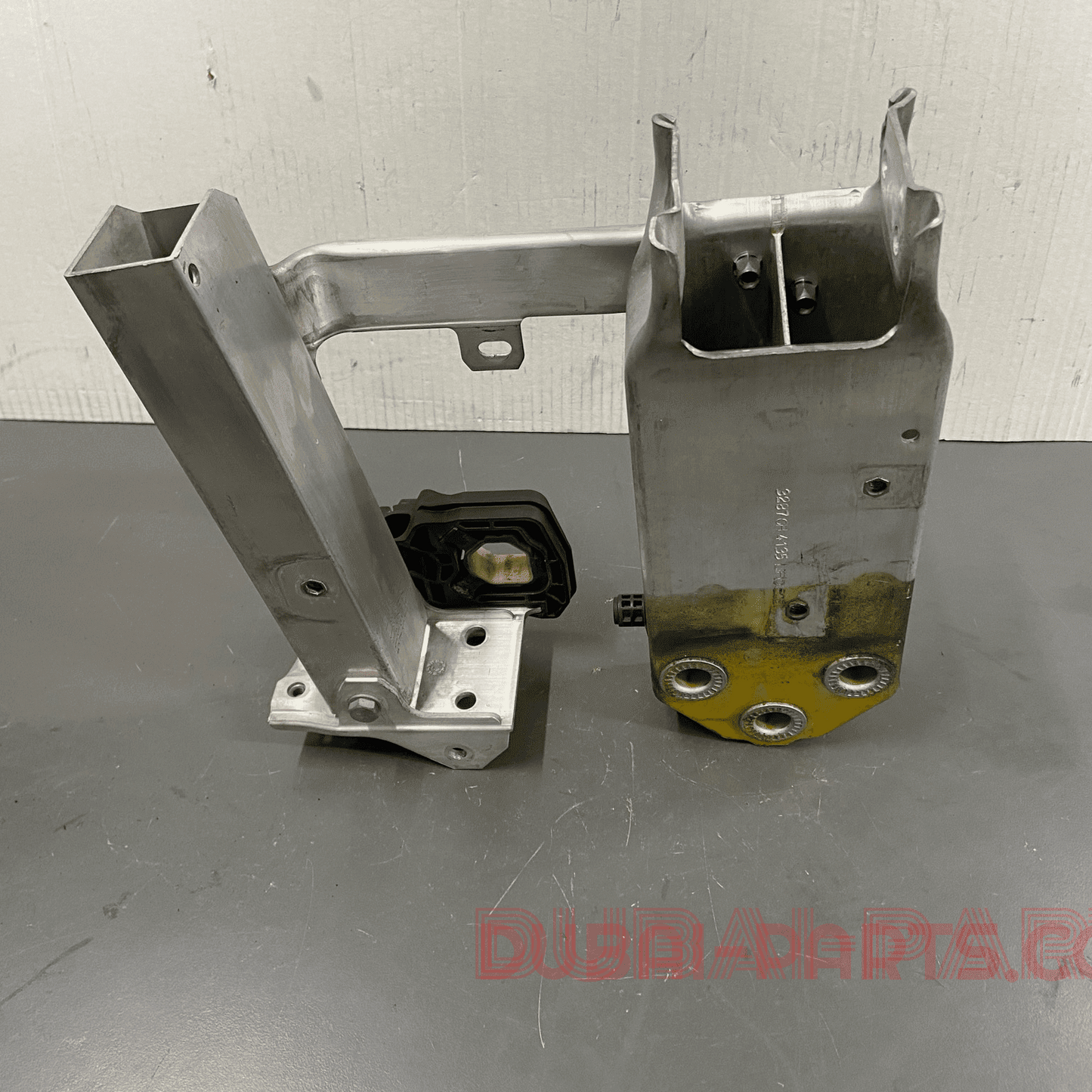BMW F10 F11 Front Bumper Support Beam Right Side 7158874 Used Product