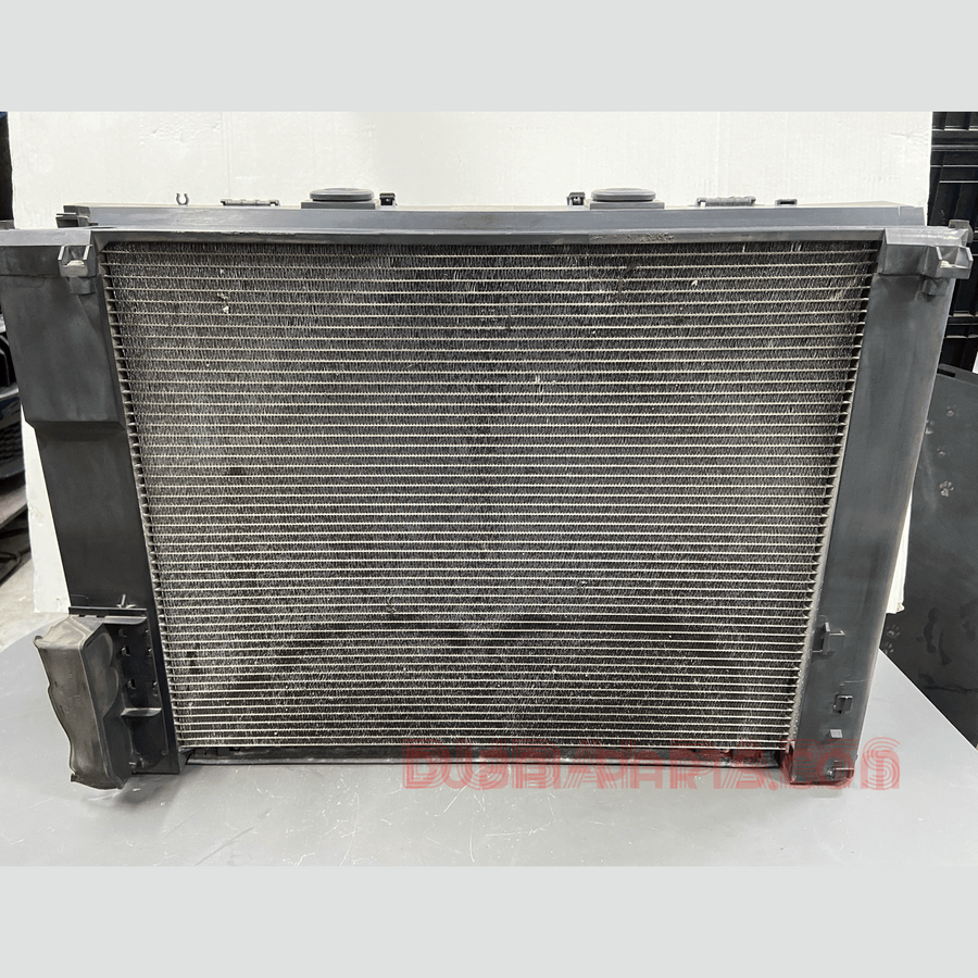 BMW F10 520 Kühler Kondensator und Lüfter 7618759 Gebrauchtteil