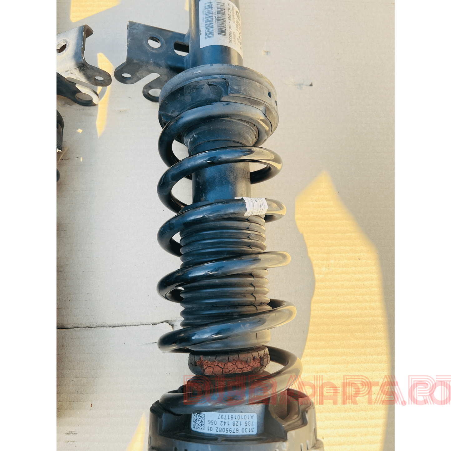 BMW F10 F11 2010-2013 Stoßdämpfer für die Vorderachse 6784089/6784090