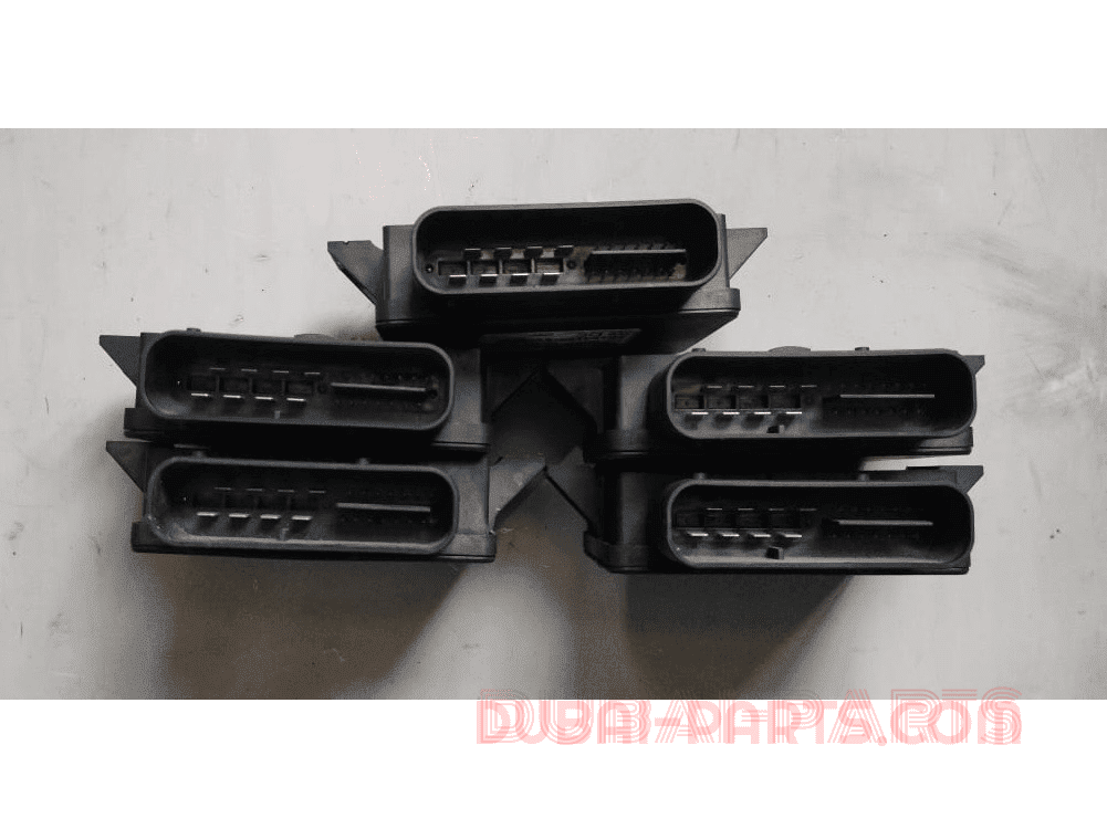 BMW EMF PARKING BRAKE CONTROL MODULE 5,6 SERIES F10 F11 F12 F13 6858017
