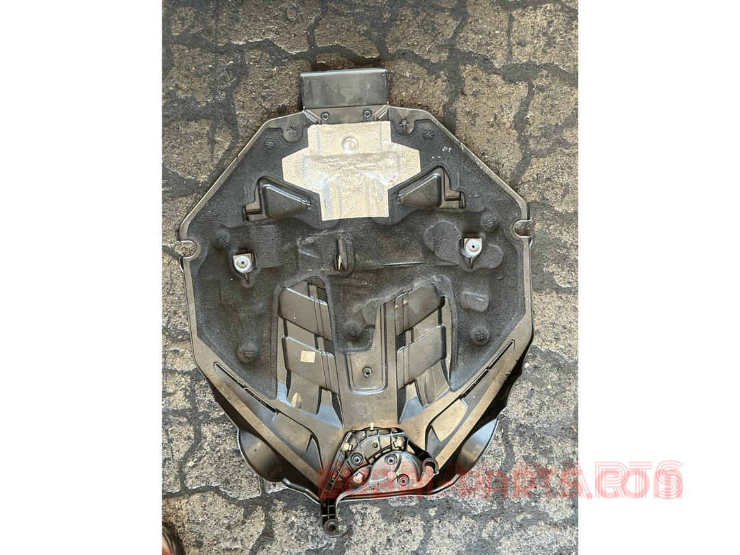 N63 Top Cover For Engine F10 /F02 /E71 /E70