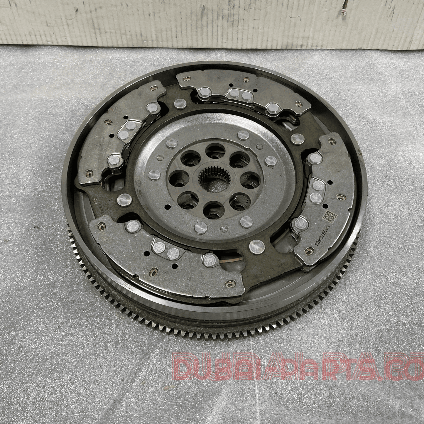 BMW X1 U11 U25 F70 Zweimassenschwungrad 5A3B7C6 Neuware OEM-Produkt