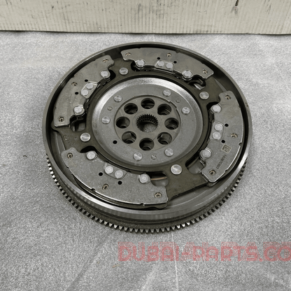 BMW X1 U11 U25 F70 Zweimassenschwungrad 5A3B7C6 Neuware OEM-Produkt