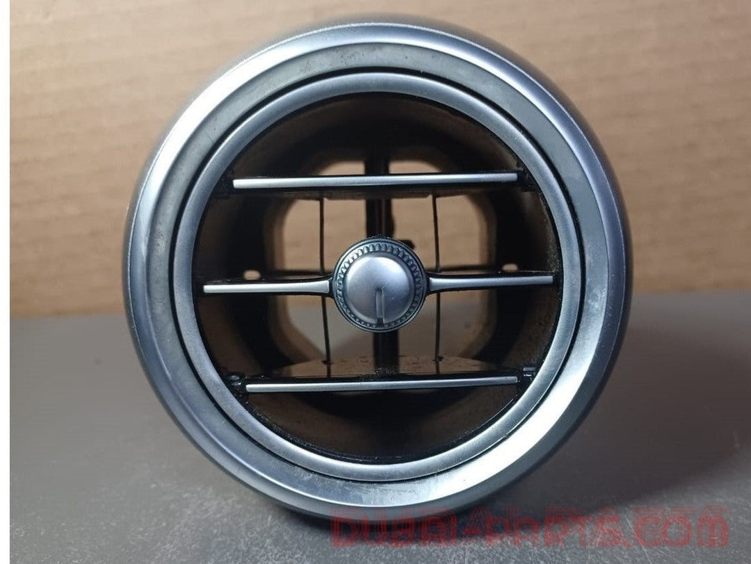 Mercedes-Benz W205 GLC 2015-2019 Center Dashboard Air Vent