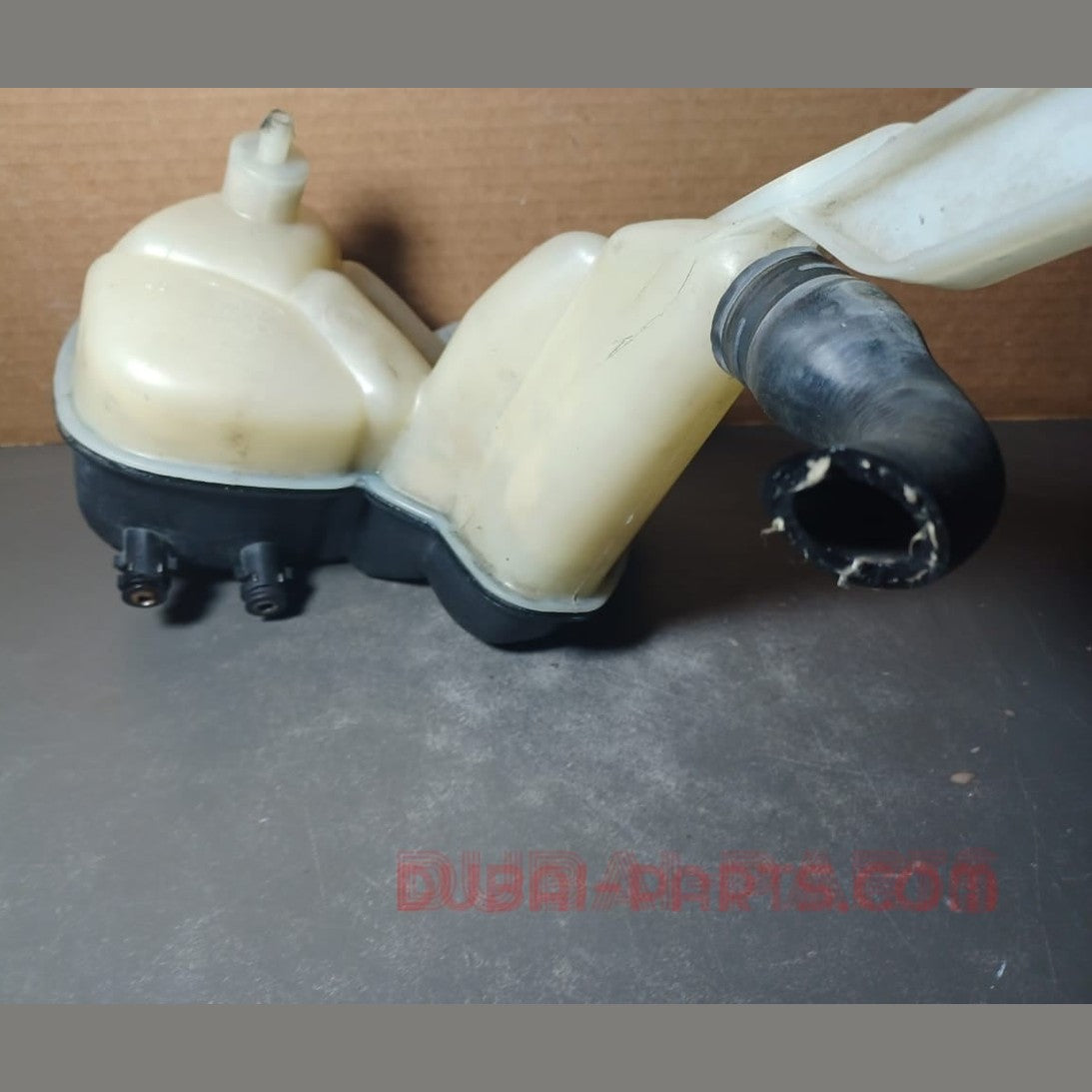 2007-2014 Mercedes-Benz W221 S-Class S550 Coolant Reservoir Overflow Expansion Tank