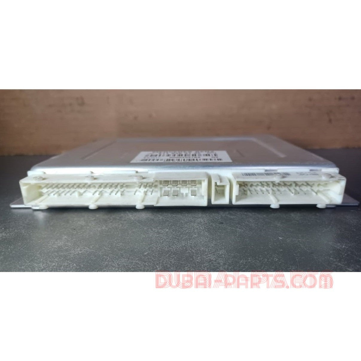 2001-2009 Mercedes-Benz W211 E-Class Airmatic Air Suspension Control Module A211 545 31 32 OEM