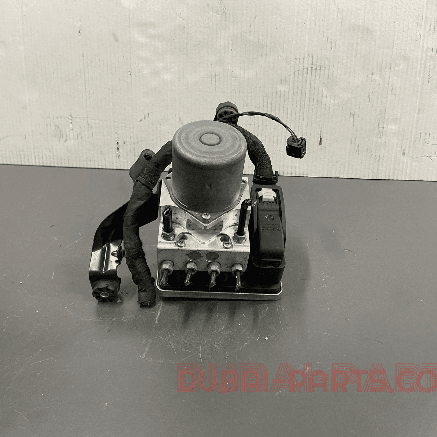 BMW X3 G01 ABS Pump And Control Module 688162 OEM Product Used