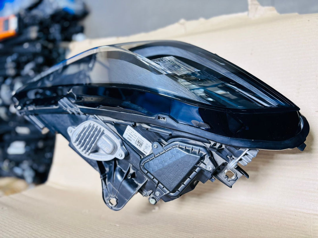 BMW 1 SERIES F40 FULL LED ADAPTIVE LEFT & RIGHT HEADLIGHT 8082630 8082629 COMPLETE