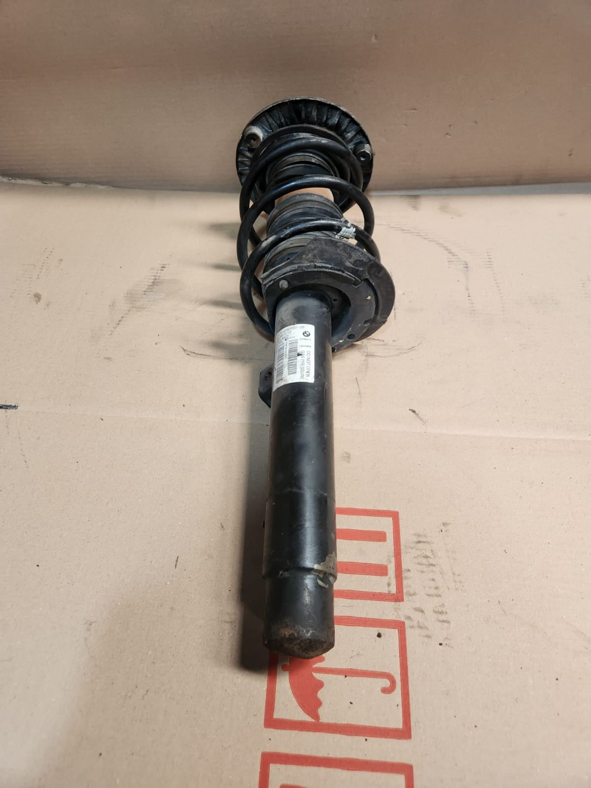 2012-2015 BMW 320i Spring Strut Front Assembly 6791551 3-Series F30 F30 LCI 