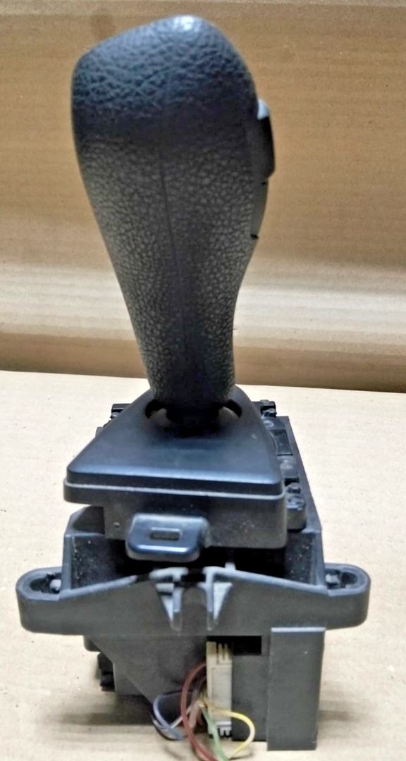 2013 BMW 328i F30 OEM Automatic Gear Shifter Selector  12-16 320i 428i 9291517