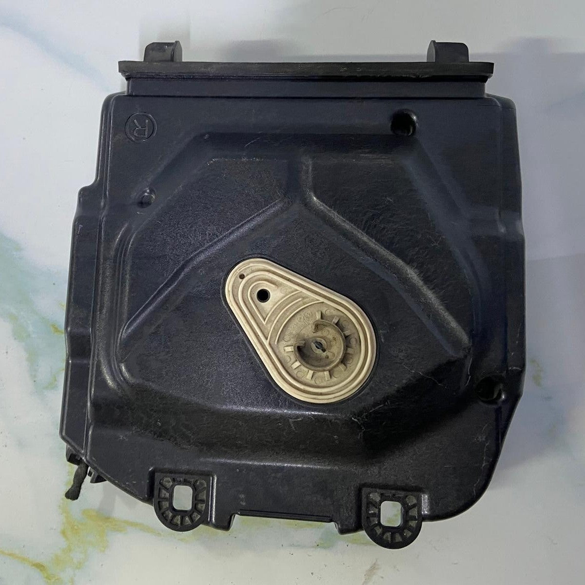 OEM BMW 528i 535i 550i RIGHT Central HiFi Subwoofer 9169686