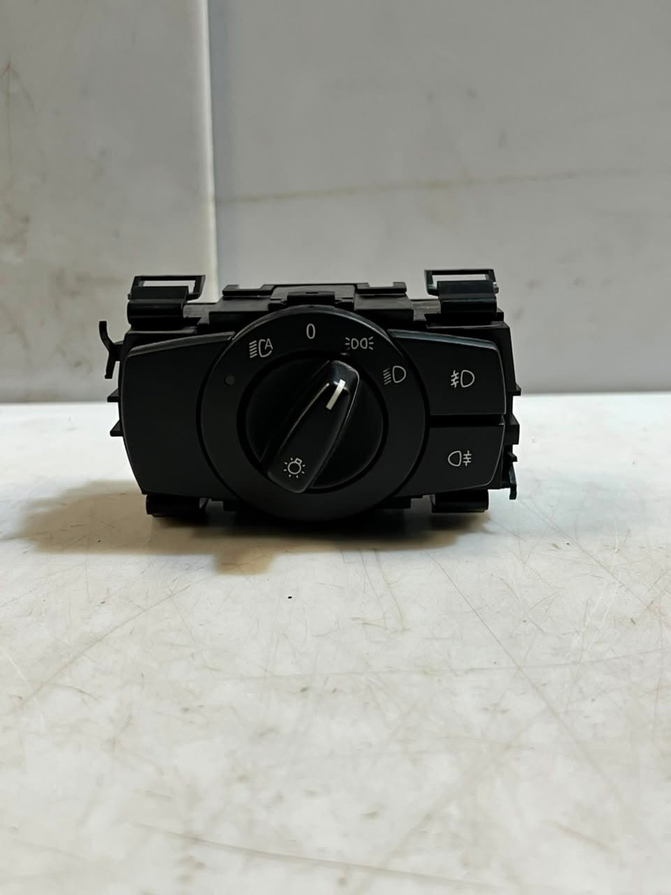 2009 BMW 1 Series E81 E87 E90 E91 E84 HEAD Light Switch CONTROL UNIT 6932796 OEM