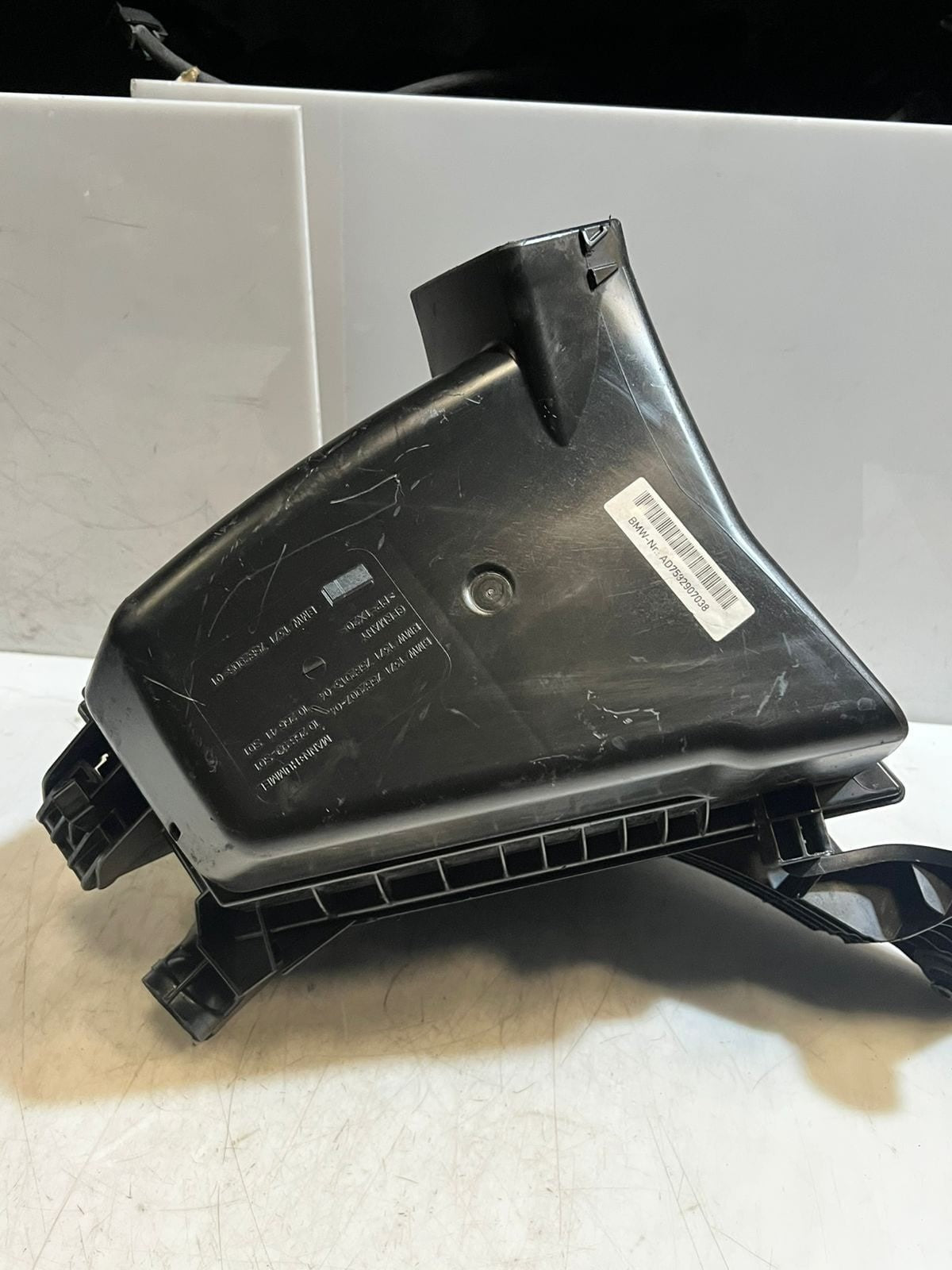 BMW Z4 E89 sDrive23i sDrive30i Air INTAKE Filter Foam/Rigid Foam 7582907 OEM