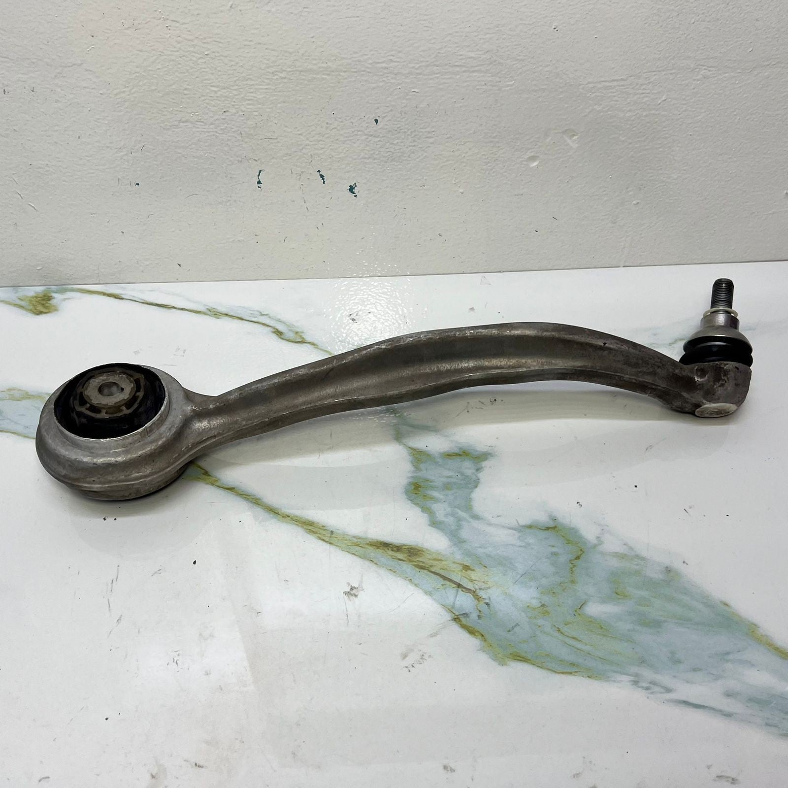 14-18 Mercedes W222 S-Class S550 S400 Front Right Side Suspension Control Arm