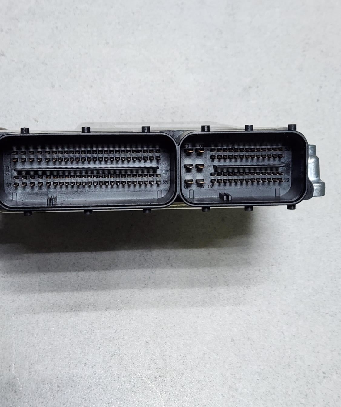 2007-2008 BMW X5 E70 DIESEL 3.0D M57 Engine Control Unit 7806976 X5 E70