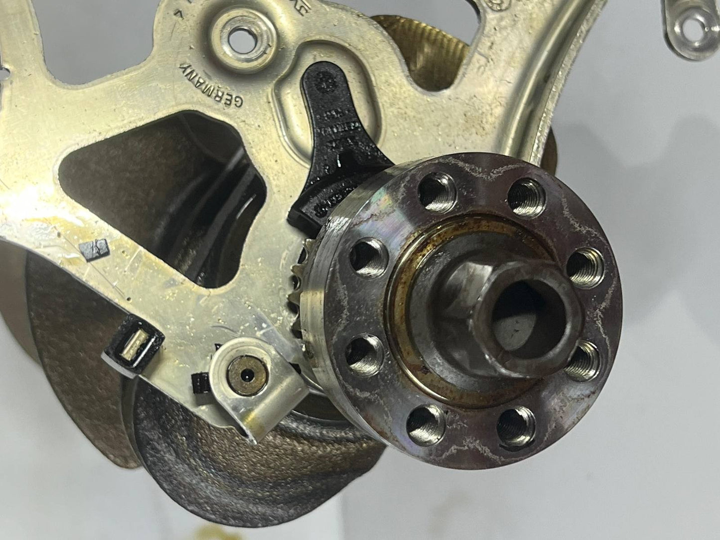 2007-16 BMW N52 N54 N55 X3 Engine Timing Chain Guide Tensioner Bracket 7523885