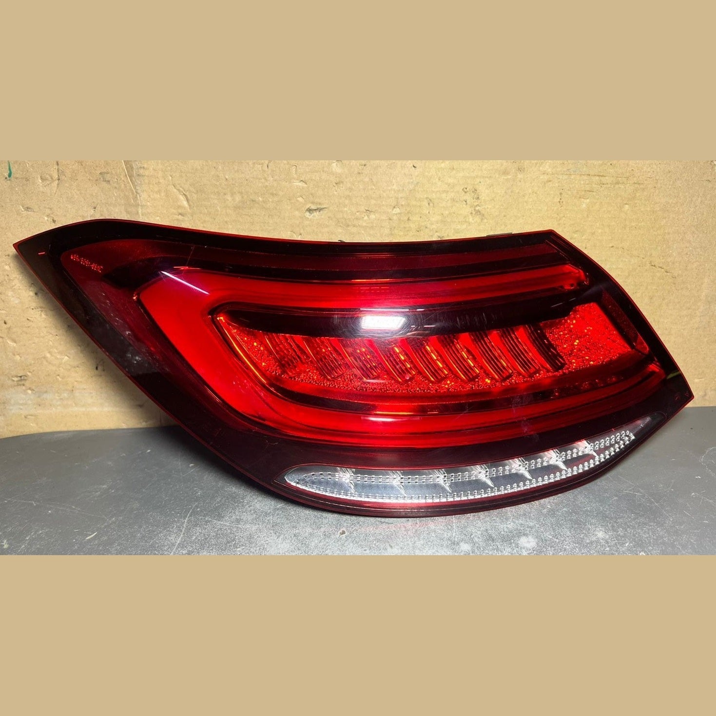 Mercedes W257 CLS Rear Left Side LED Tail Light Brake Stop Lamp A257 9002600