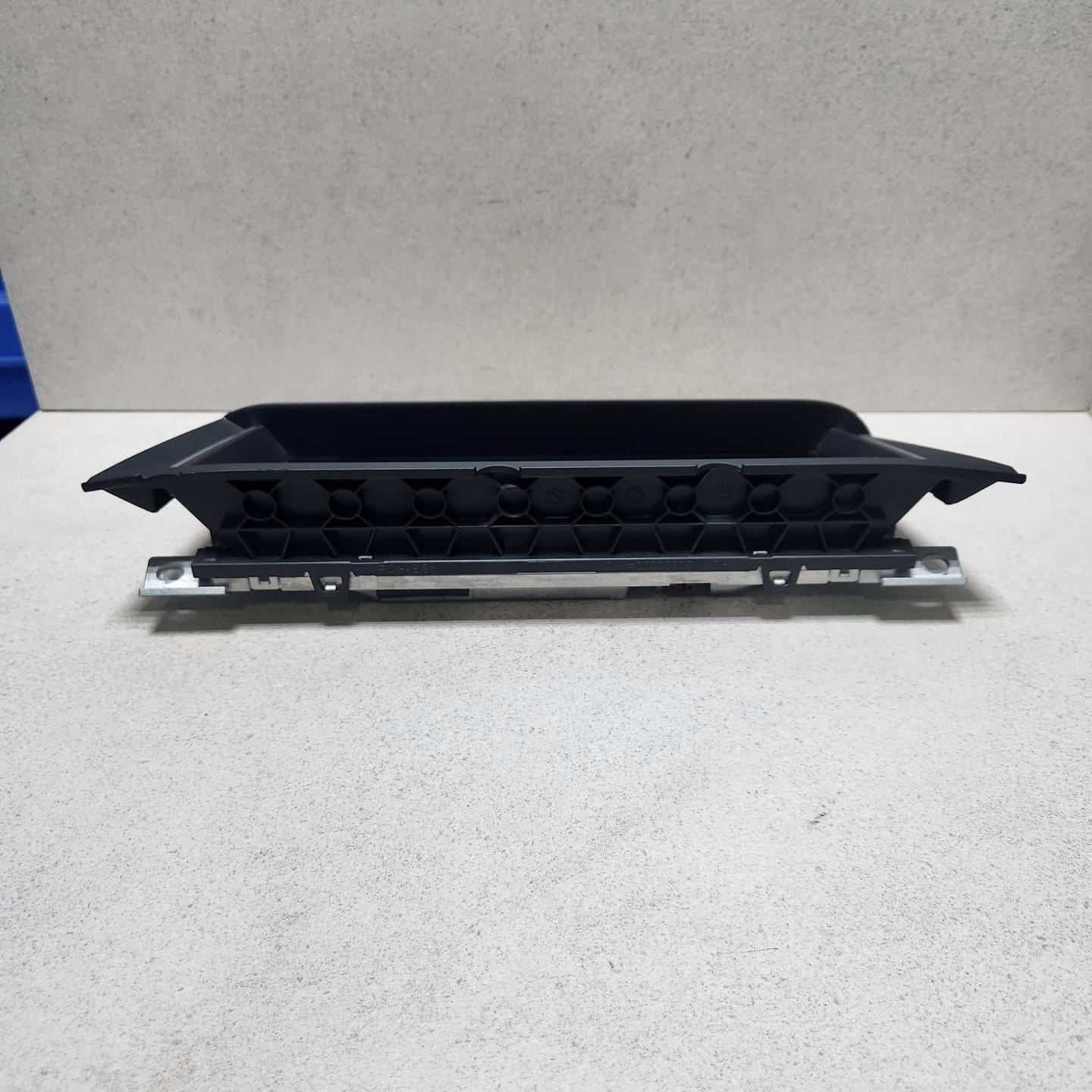 2013-2015 BMW 740i Central Information Display Screen 9284969 7 Series F01 F02