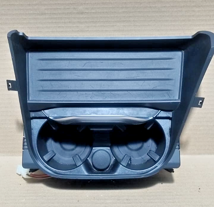 BMW X3 F25 RHD  CENTER CONSOLE FRONT CUP HOLDER TRIM 9301722-23