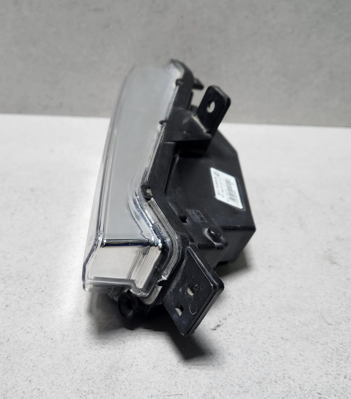 2017-2021 BMW X3 Front Fog Light Led Right 7412528 X3 G01 X4 G02 X2 G08 
