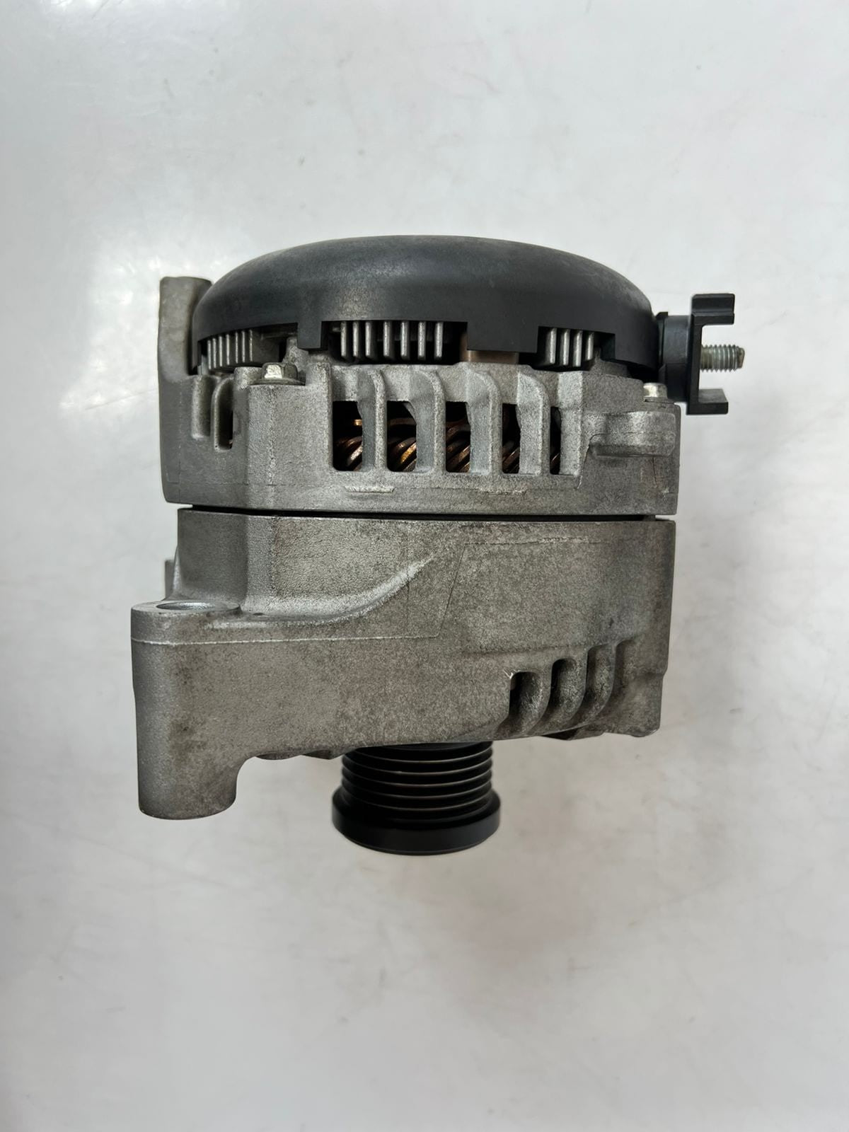 2012-2016 BMW 328i 320i, X1, X3, X5 528i N20 Alternator 7605061 OEM