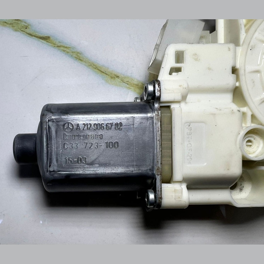 10-14 Mercedes-Benz W212 E-Class Window Motor Front Right Side A212 9066702 OEM