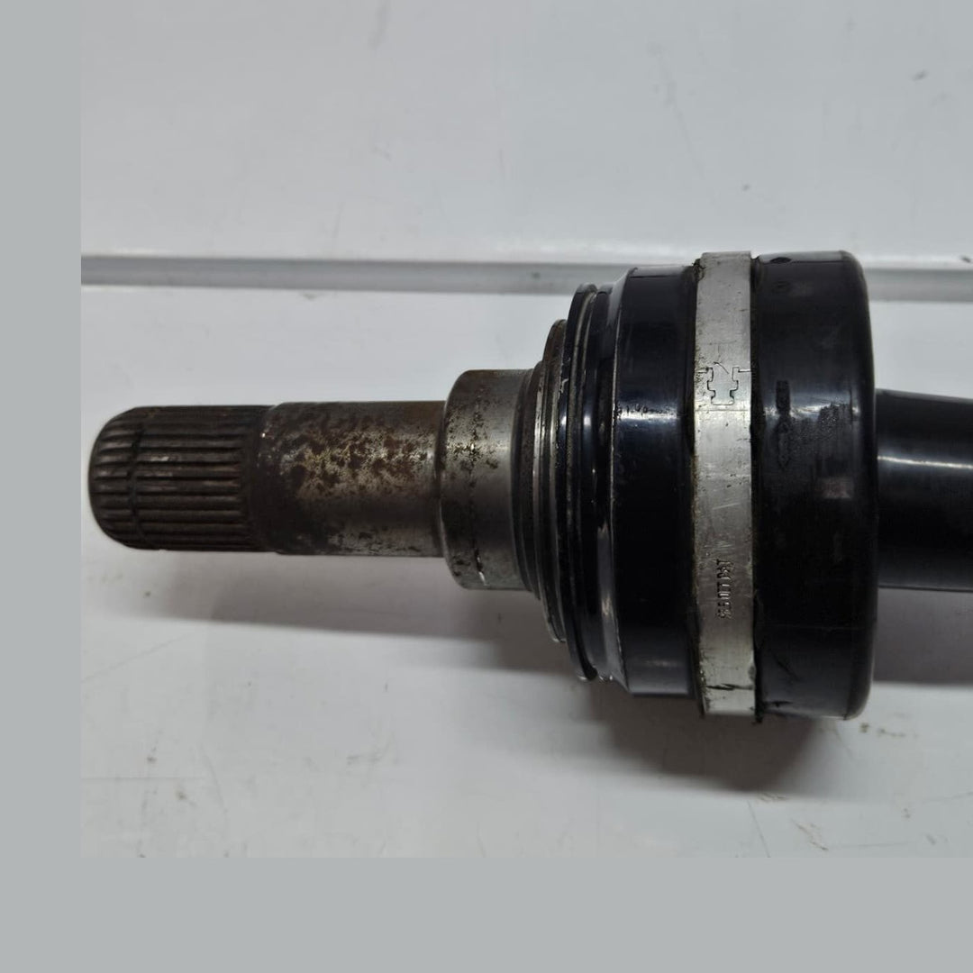 2016-2019 BMW  7 Series G11 G12 750i Axle Assembly 8639454 Rear Right