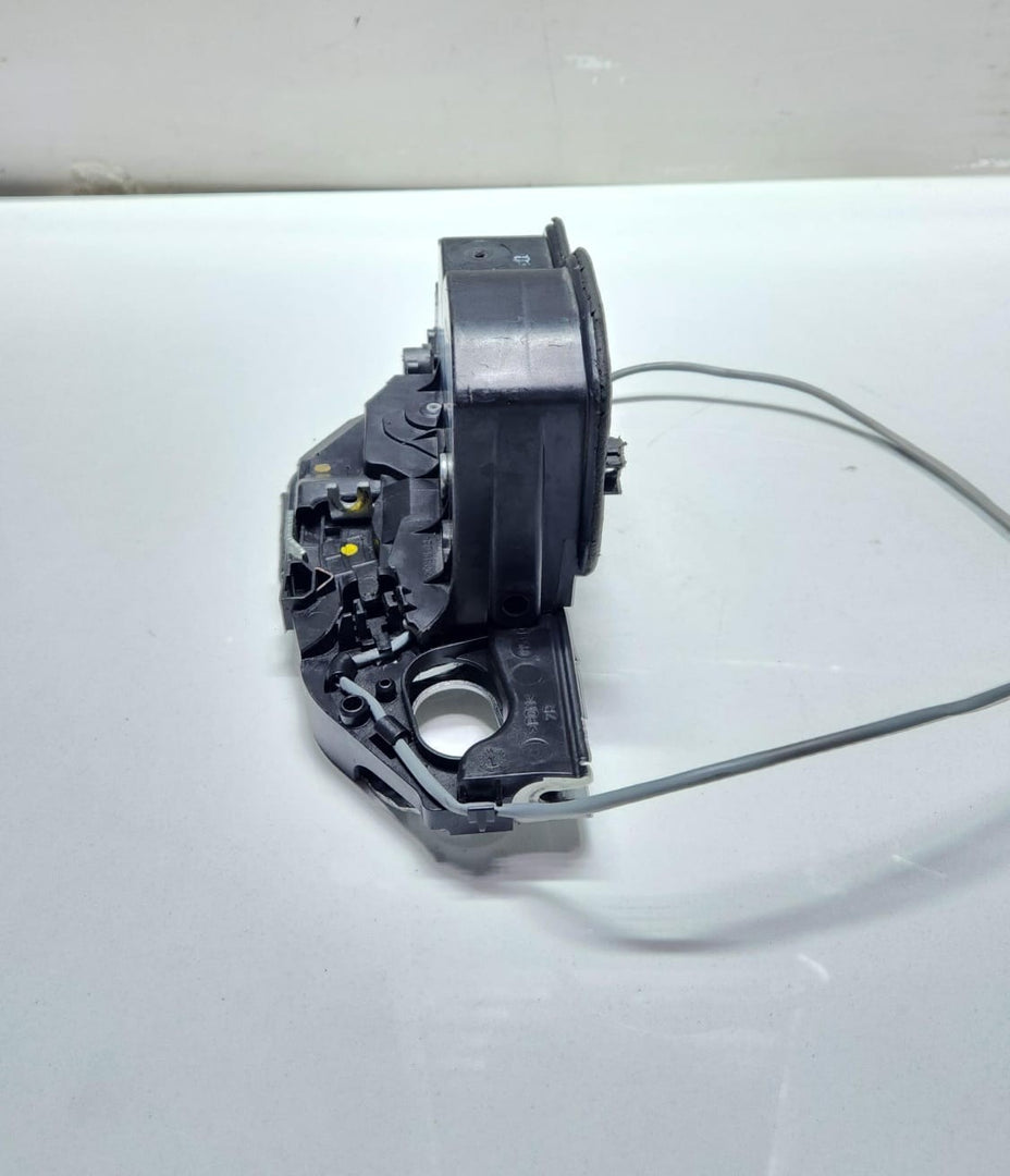 BMW 5 Gran Turismo Door Lock Complete Front Right Auto Soft Close 7148476 OEM RH