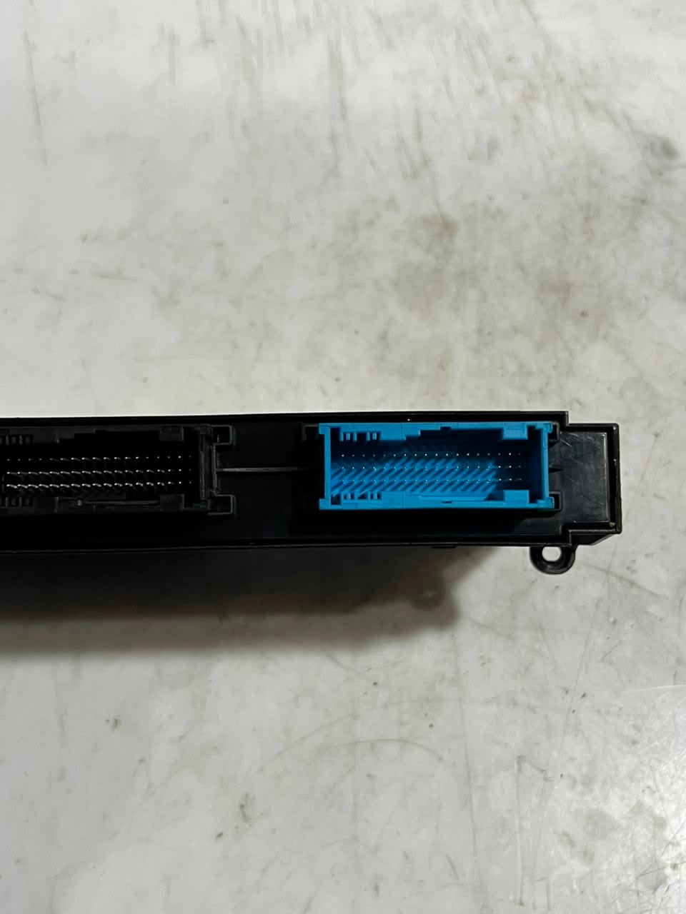 BMW 528i F07 5' GT M6 535i Body Control Module BCM Junction Box 9228495 OEM