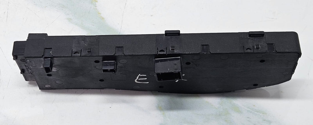 BMW E46, 6 Series E63, X3 E83 Right side Seat Control Switch 7036126 OEM