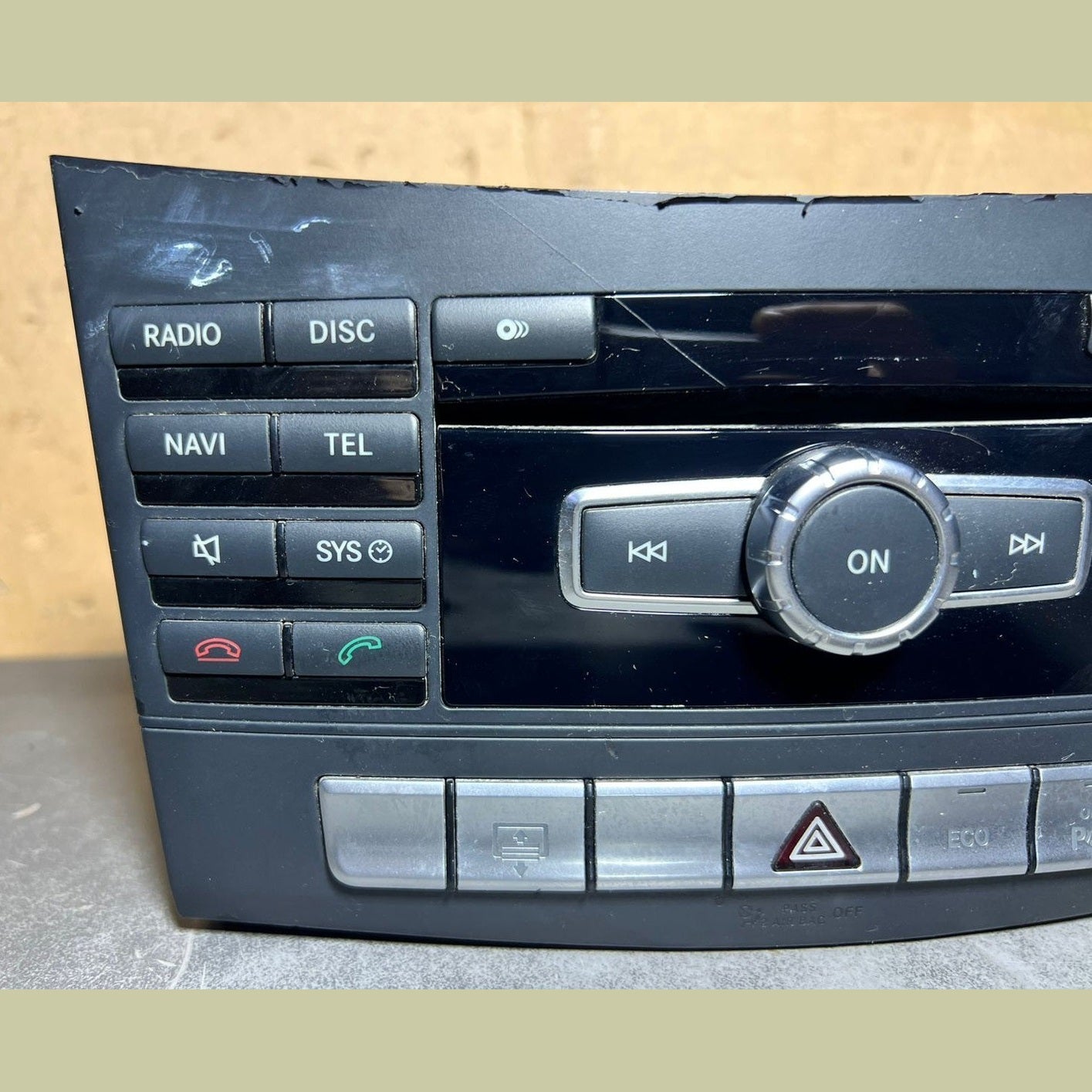 2012–2014 Mercedes-Benz W212 E-Class Head Unit CD Player A212 9001926 OEM