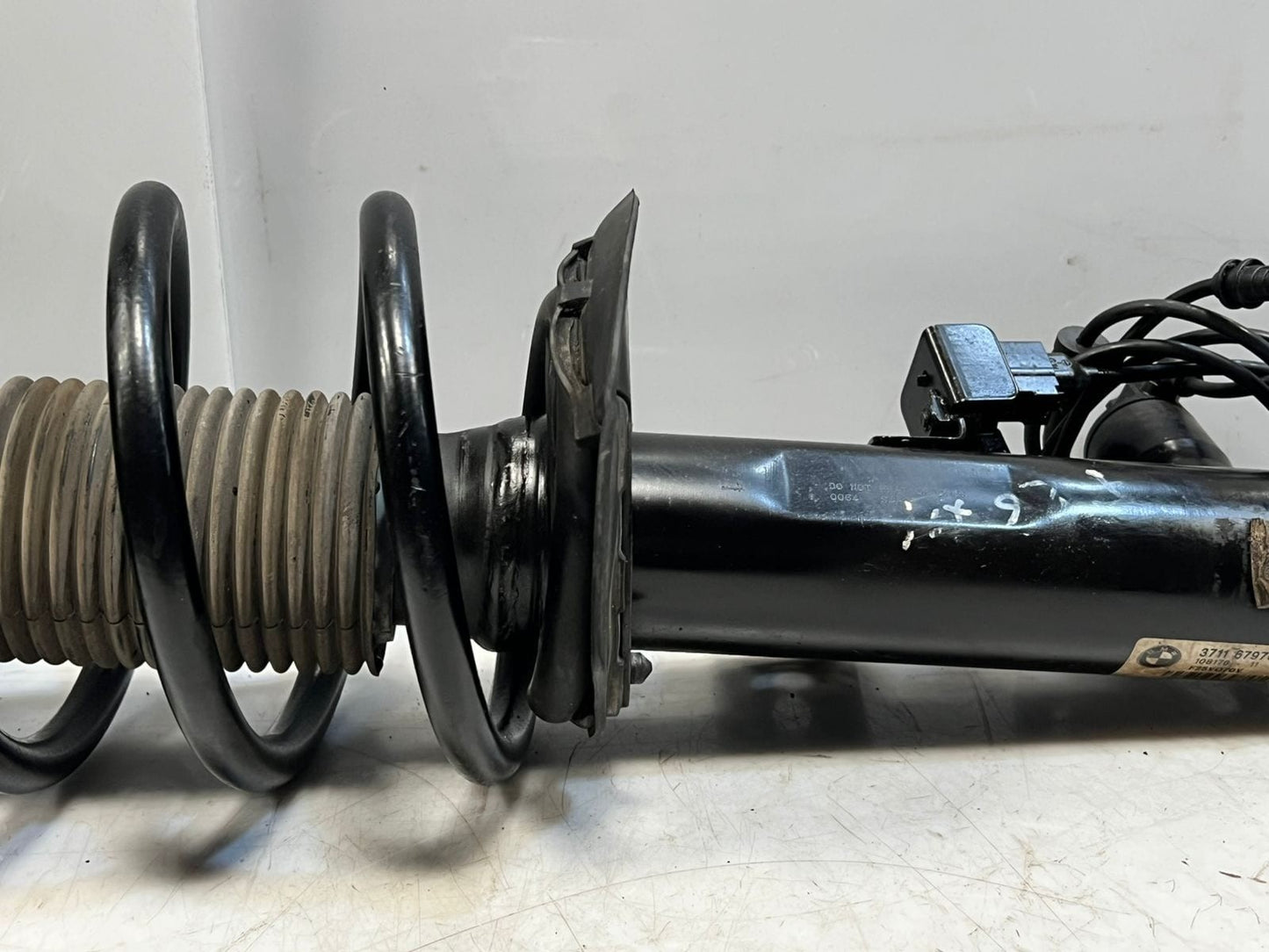 2010-2017 BMW X3 F25 and X4 F26 Front Left Strut Shock Absorber 6797027 OEM