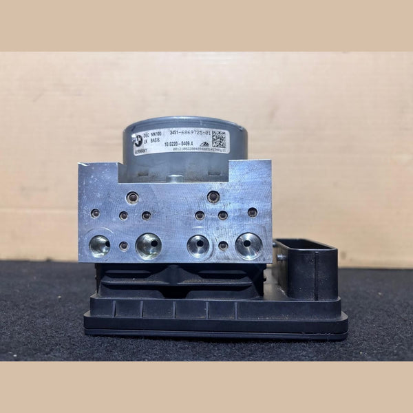 2013-2016 BMW F30 328i RWD ABS Anti-Lock Brake Pump Module Unit 6869726 OEM