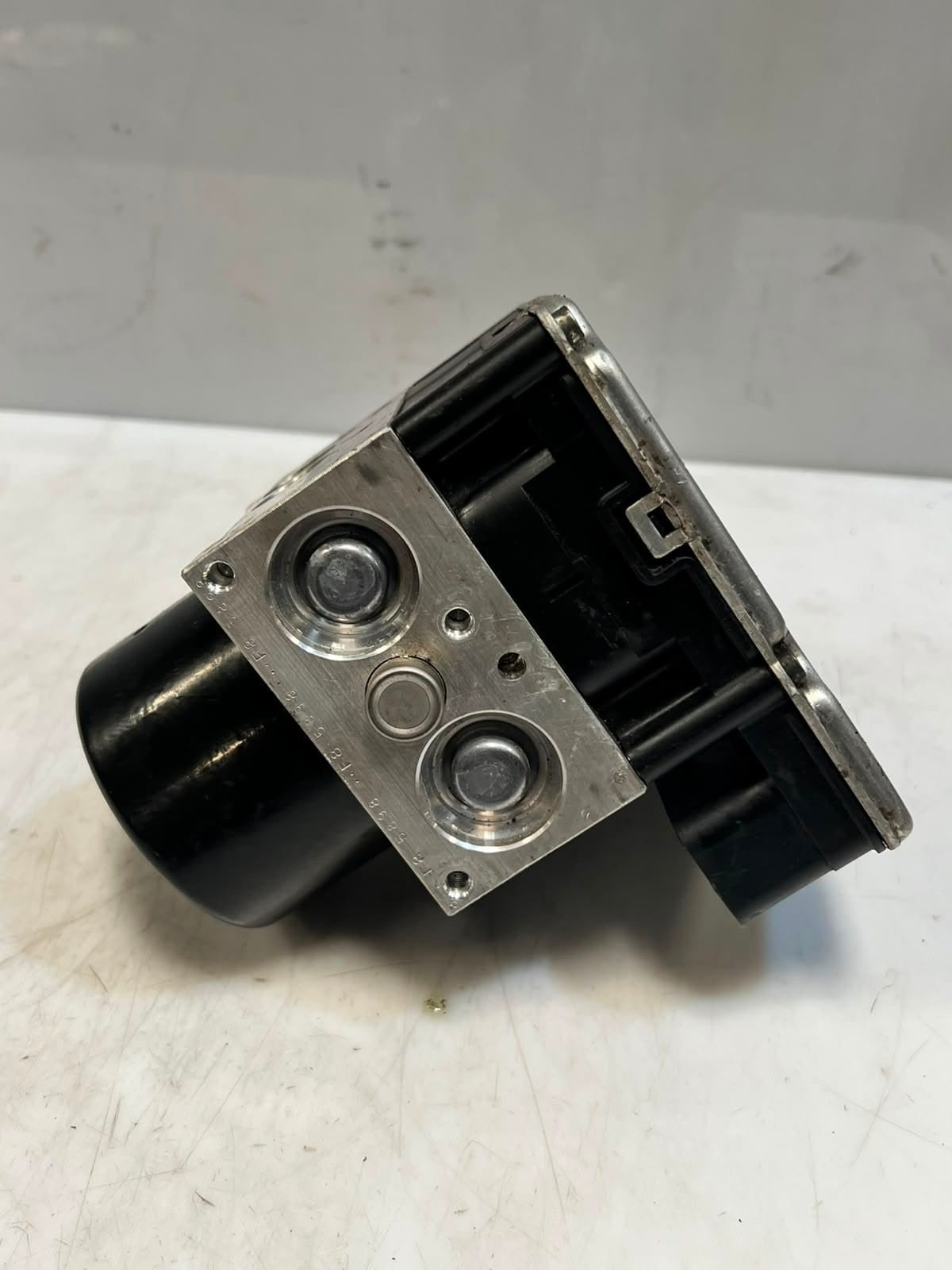 2010-2017 BMW X3 F25 X4 F26 ABS Anti-Lock Brake Pump 6859758 OEM