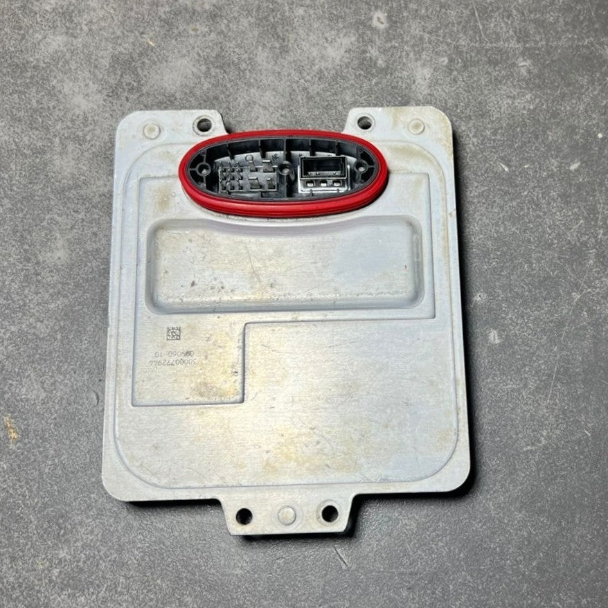 Mercedes W164 ML GL Xenon Light Headlight Control Module Unit A164 8208185 OEM