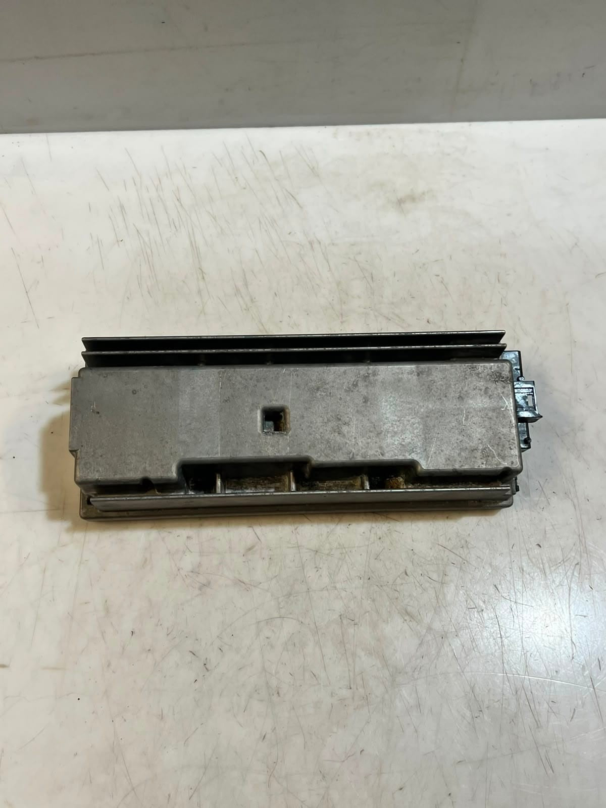 2012 BMW 5' F01 F02 F07 F25 F04 X3 F10 F11 535i Top-Hifi Amplifier 9248552