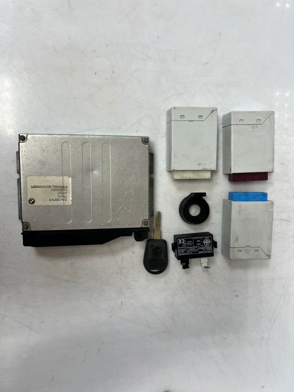 1996-1999 BMW E36 328i, Z3 2.8, M52, M52B28 MS41 Engine Control Unit 1429861