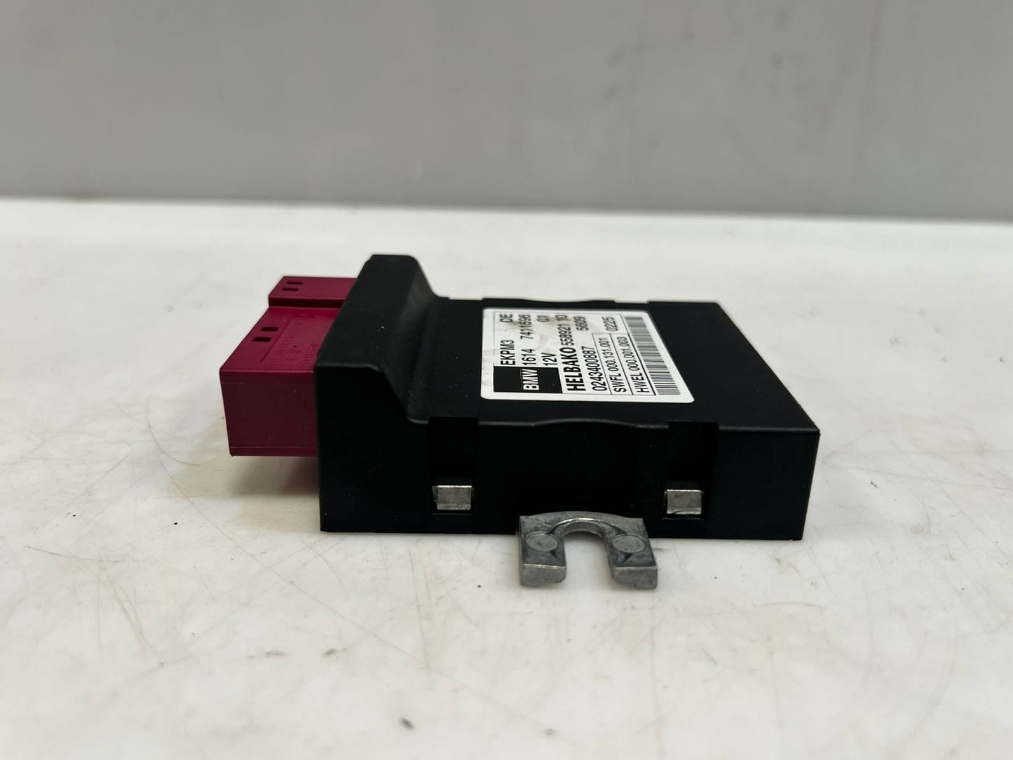 2016-2018 BMW F20 F21 F22 F23 F30 F36 328d F87 Fuel Pump Control Module 7411596