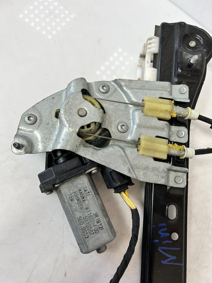 2011-2016 Mini Cooper Countryman Front Window Regulator With Motor 9800565
