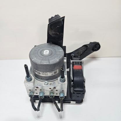 2019 BMW 1 2 Series F40 F44 118i ABS Control Module 5A2EBA9 USED