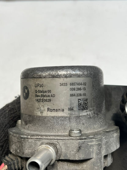 BMW 5 Series F10 F11 N55 3.0 ENGINE Brake BOOSTER Vacuum Pump 6857404 OEM